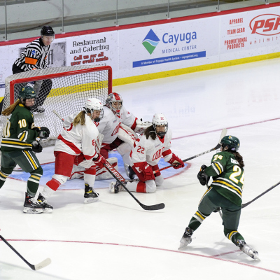 2021-2022Women's Ice Hockey