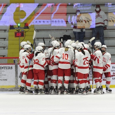 2021-2022Women's Ice Hockey