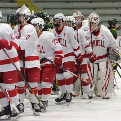 2021-2022Women's Ice Hockey