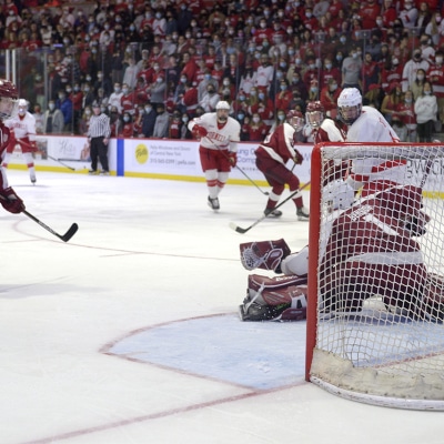 2021-2022 Men's Ice Hockey