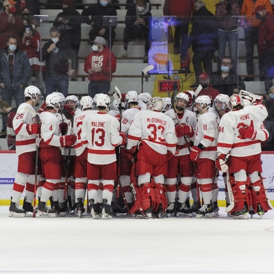 2021-2022 Men's Ice Hockey