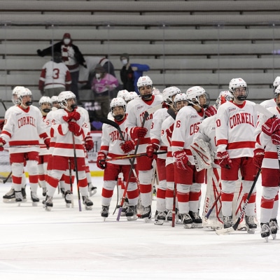 2021-2022Women's Ice Hockey