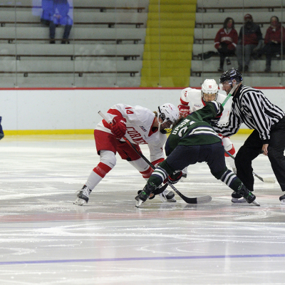 2021-2022Women's Ice Hockey