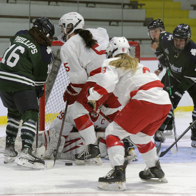 2021-2022Women's Ice Hockey