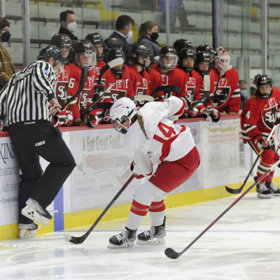 2021-2022Women's Ice Hockey