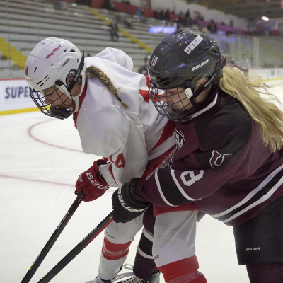 2021-2022Women's Ice Hockey